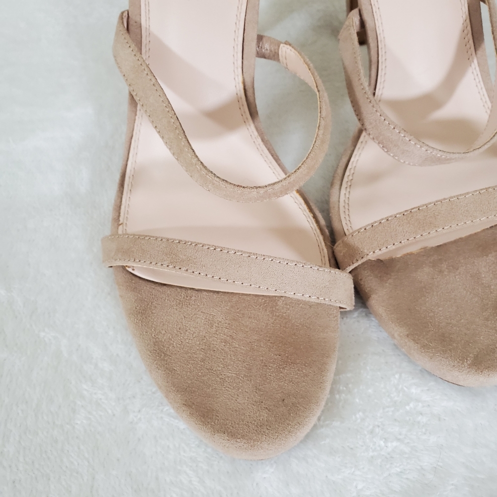 Kelly & Katie Courtnee Sandals Size 10 - Picture 7 of 16